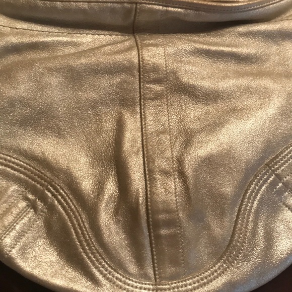 Sold!COACH BAG silver purse Tassel Cute bag - Picture 7 of 7